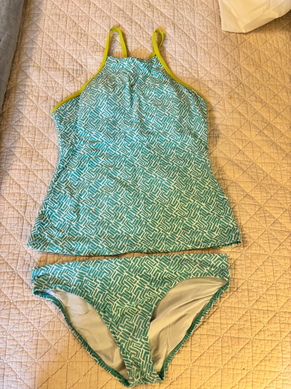 Helen Jon Teal Patterned Tankini Set with Lime Trim Size Medium